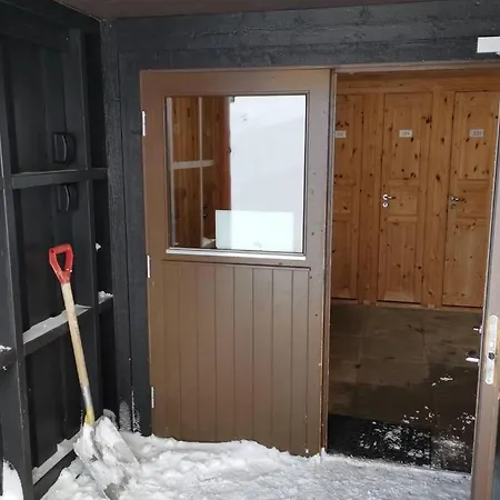 Leilighet - Stor Og Fin - 75m2 - Selvhushold - Ettervask Av Vaskefirma Hovden (Aust-Agder)