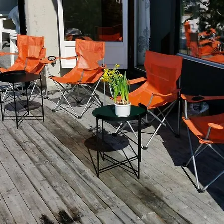 Stor Barnevennlig Апартаменты *