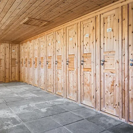 Stor Barnevennlig Апартаменты *