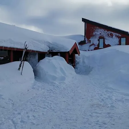 شقة Stor Barnevennlig